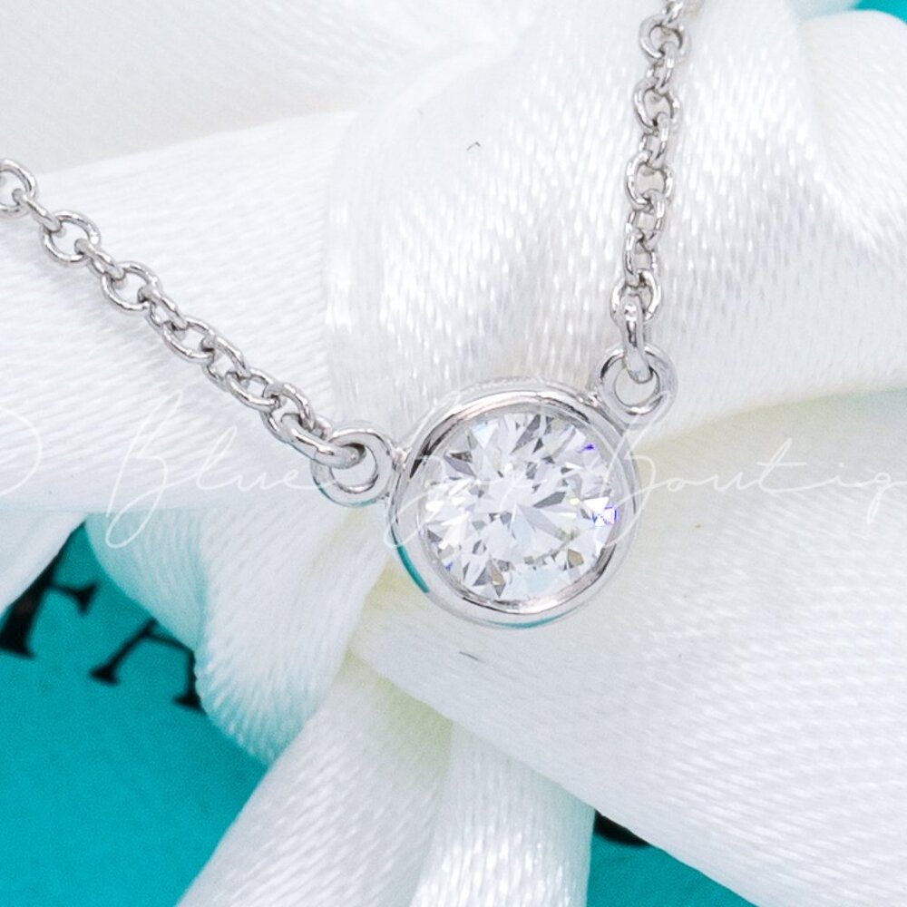 Tiffany & Co. Necklace Elsa Peretti "Diamonds By The Yard" .27ct in Platinum